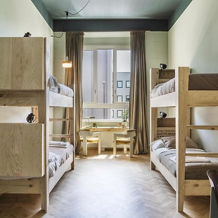 Yellow Hostel - Free Breakfast - The Best Service In Katowice - Free Parking Exteriör bild