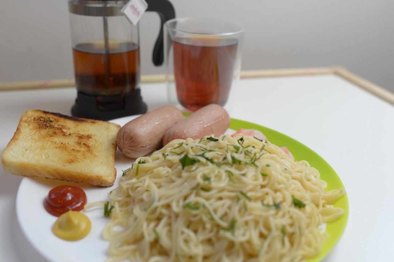 Yellow Hostel - Free Breakfast - The Best Service In Katowice - Free Parking Exteriör bild