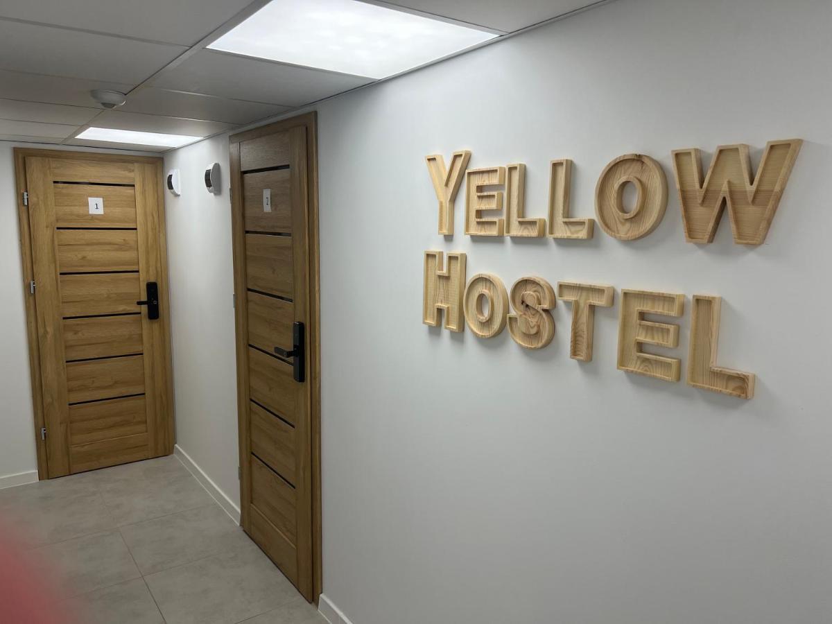 Yellow Hostel 24H - Sniadanie I Obiad Gratis - Free Parking Katowice Exteriör bild